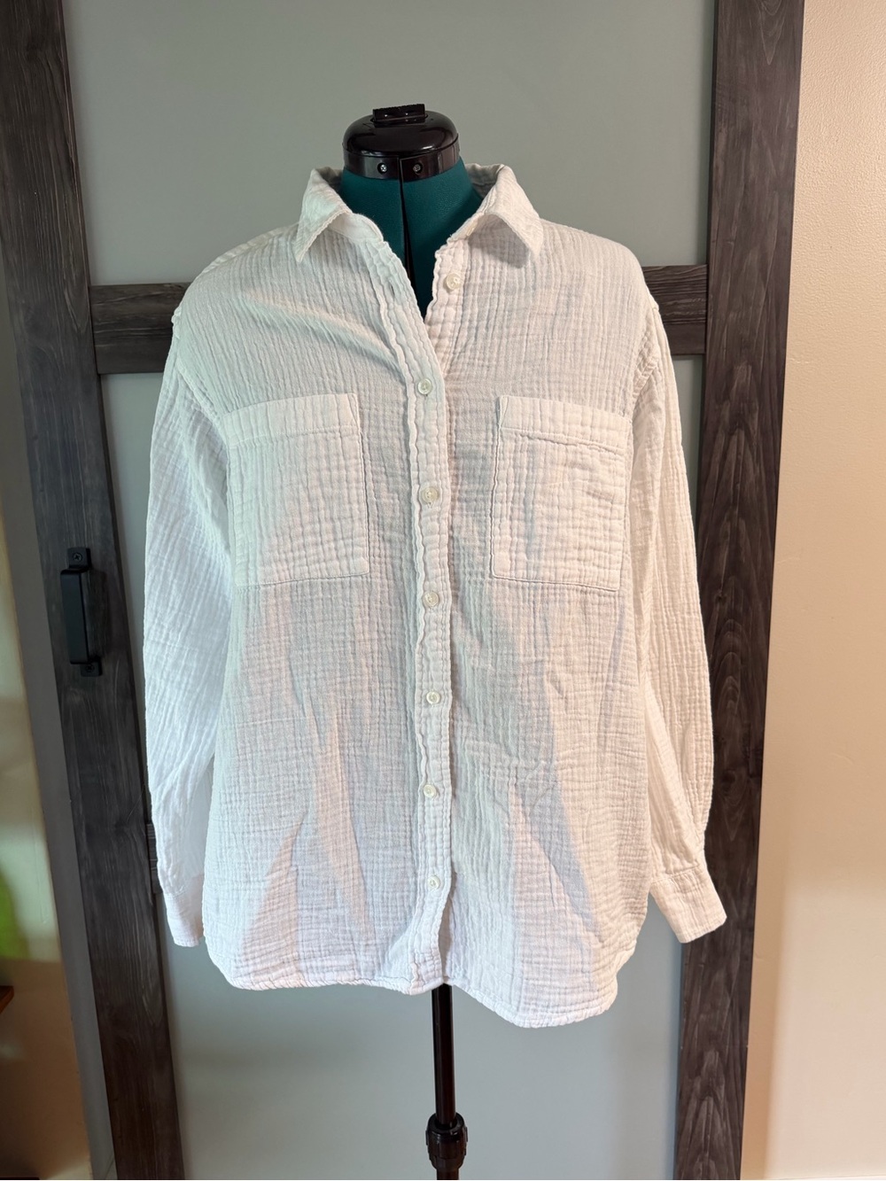 GAP White Button-Front Cotton Shirt